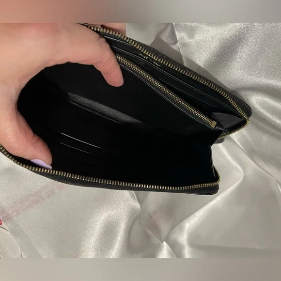 Cartier with COA | Zipped International Wallet, Guirlande de Cartier - Picture 5 of 13